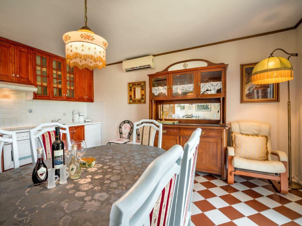 Holiday Home Zora By Interhome Njivice Exterior foto