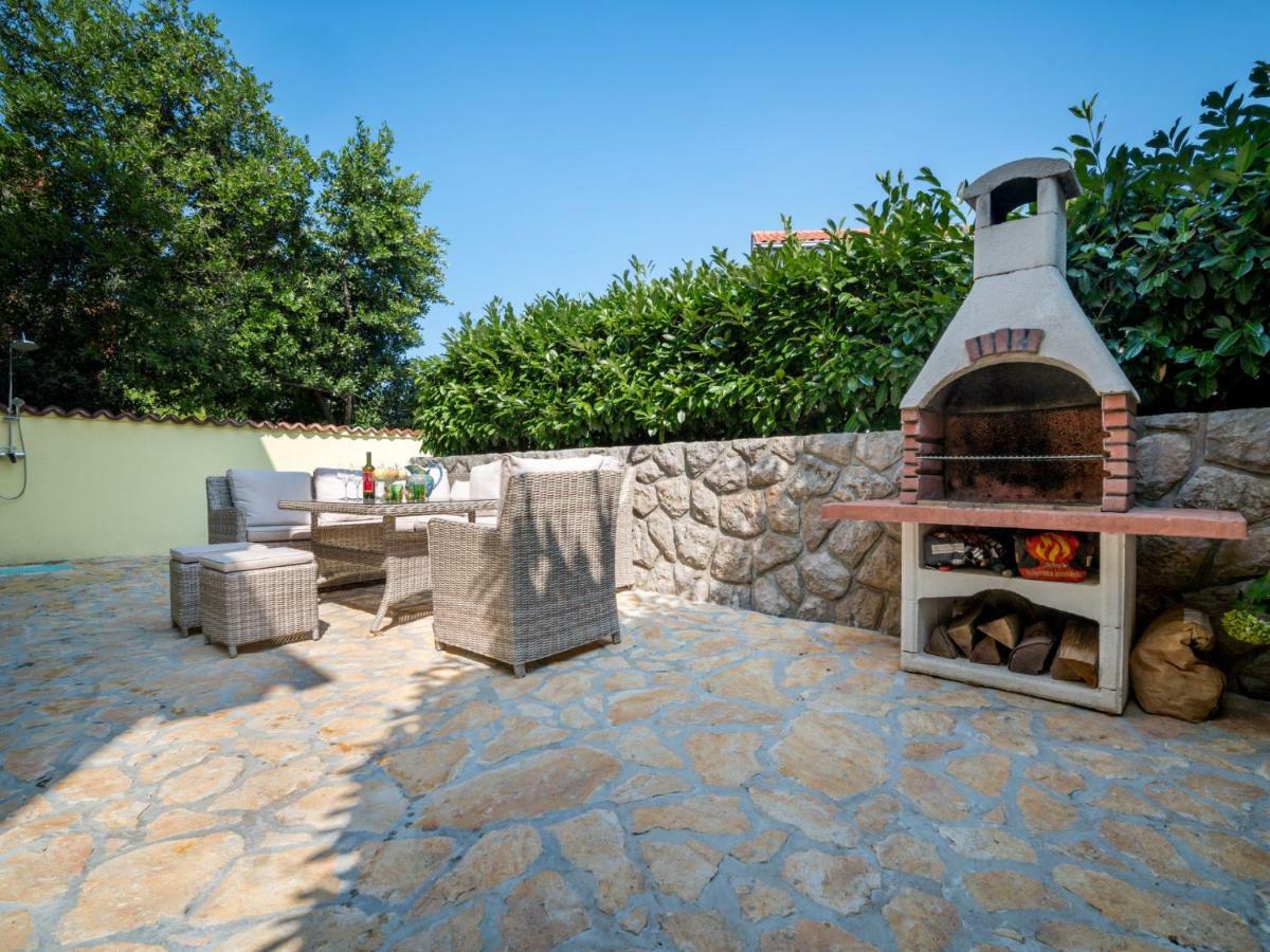 Holiday Home Zora By Interhome Njivice Exterior foto